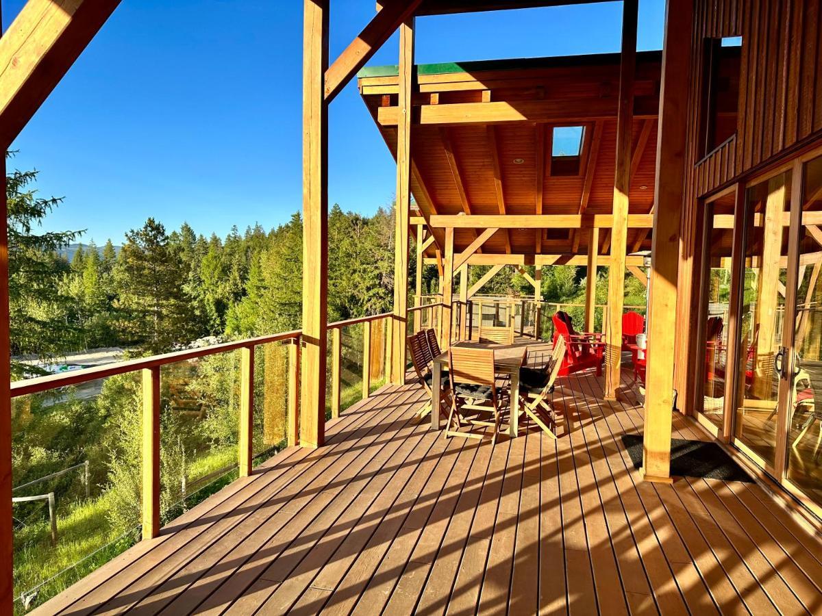 Myra Canyon Lodge Kelowna Ngoại thất bức ảnh