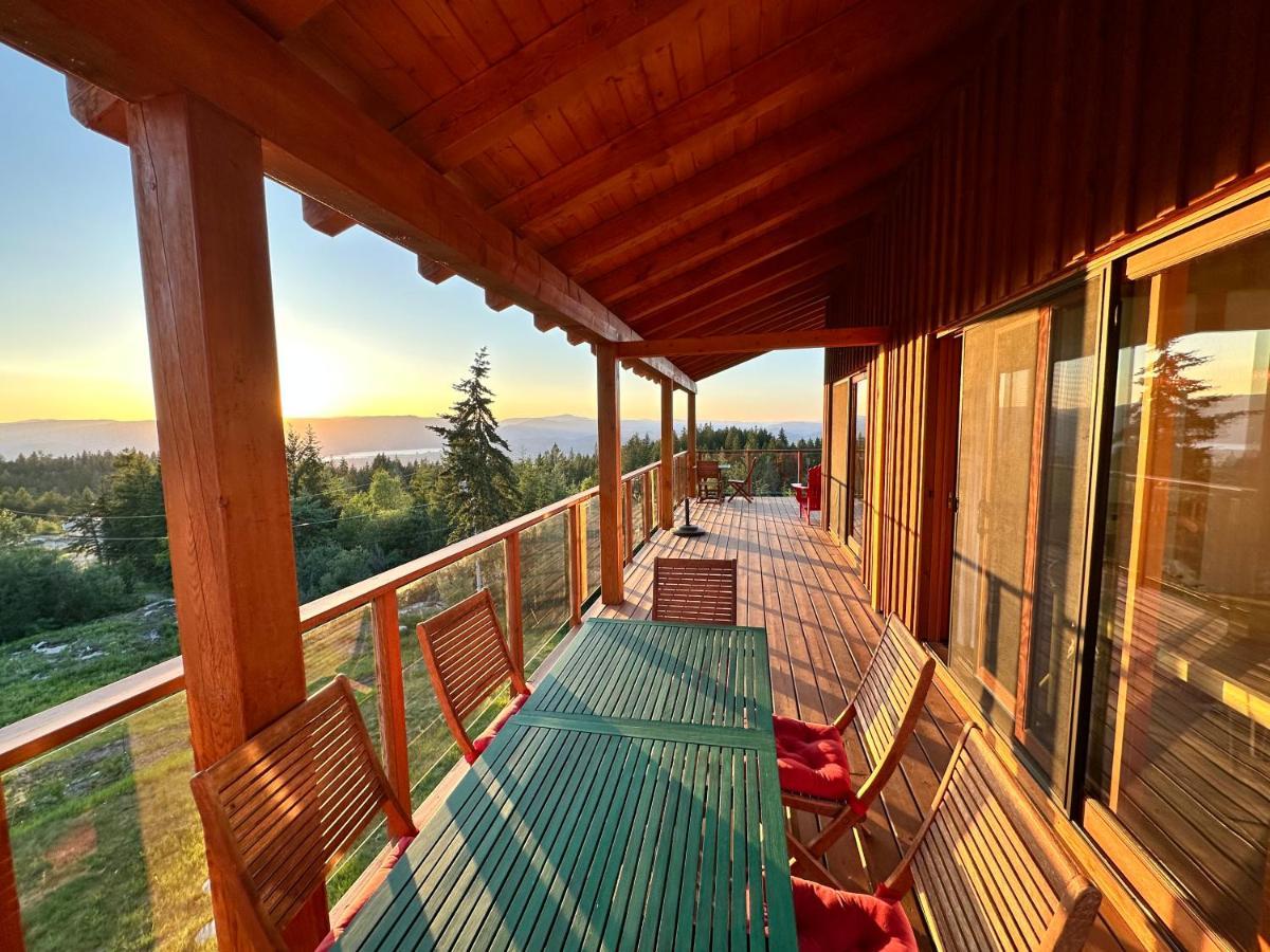 Myra Canyon Lodge Kelowna Ngoại thất bức ảnh